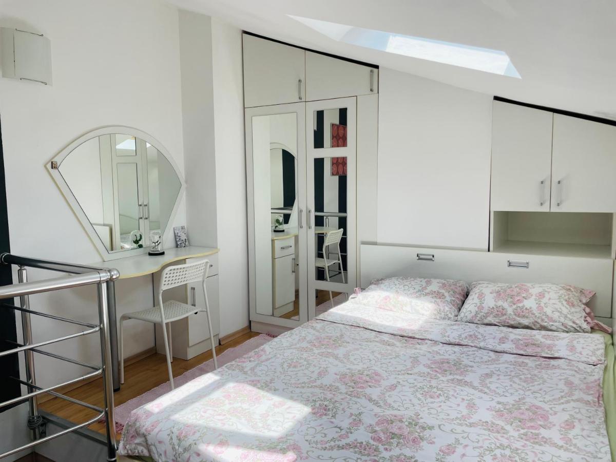 Sea View / Sea Garden Maisonette Varna Bagian luar foto