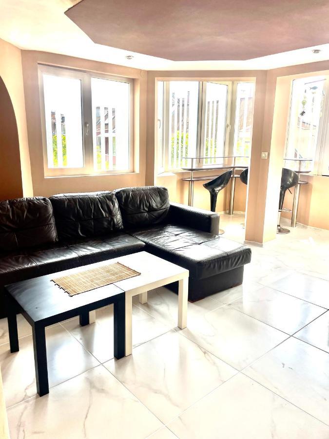 Sea View / Sea Garden Maisonette Varna Bagian luar foto